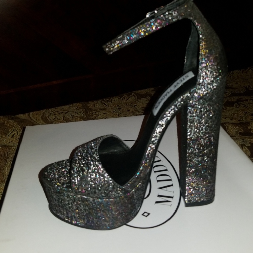 💥Steve Madden Gonzo Black💥